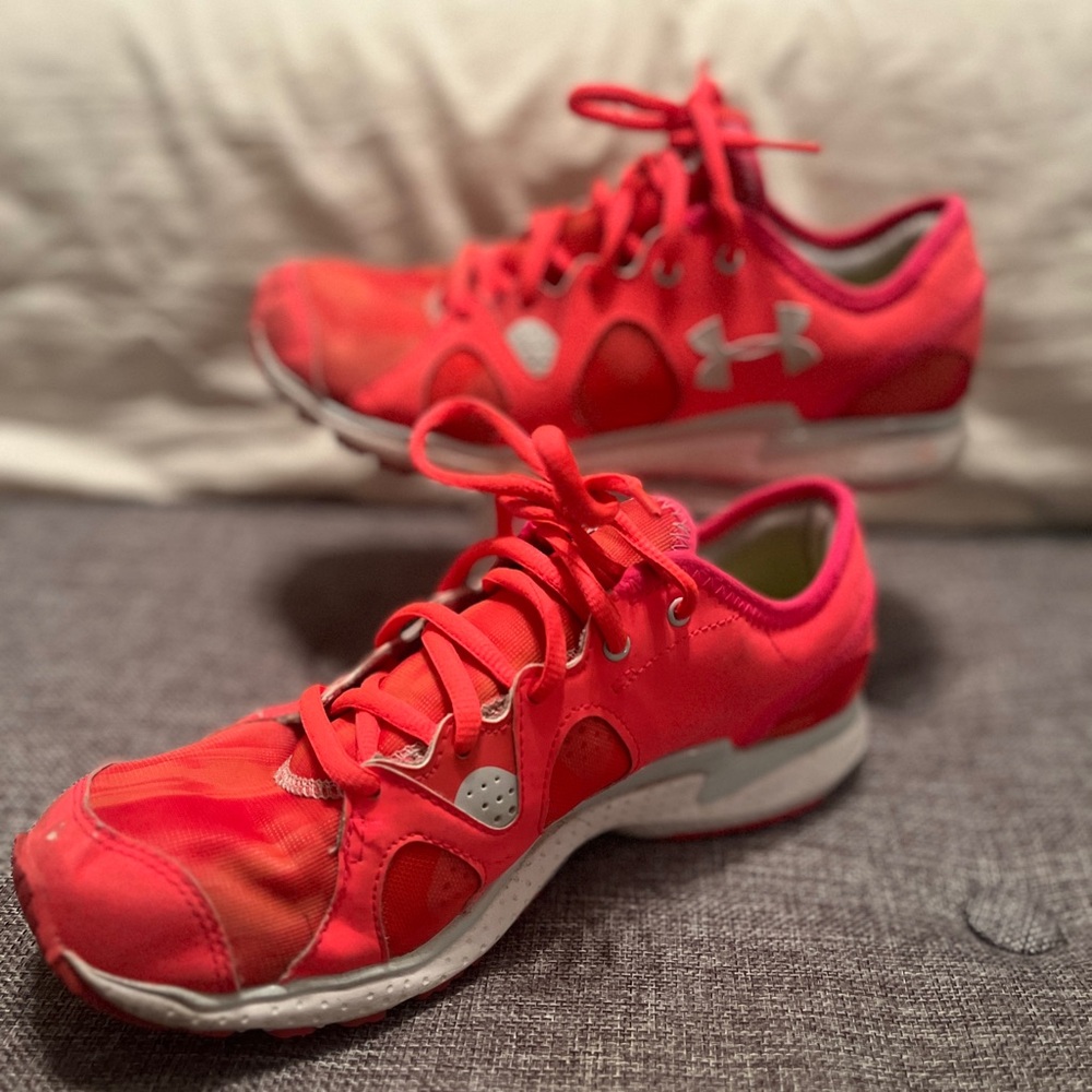 Under Armour Women's Coral Athletic Shoes